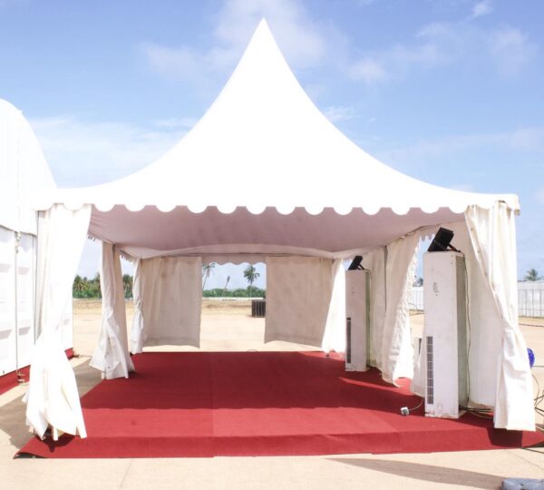 Ayuf Holding Côte d’Ivoire – expert en bâtiments modulaires, structures temporaires et solutions événementielles