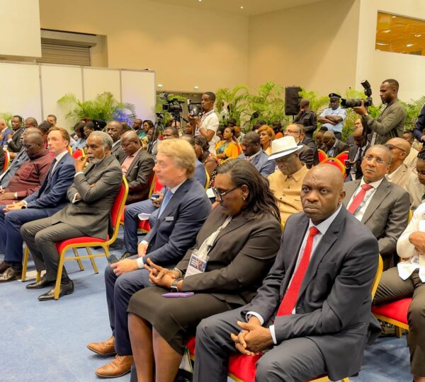 Ayuf Holding Côte d’Ivoire – expert en bâtiments modulaires, structures temporaires et solutions événementielles