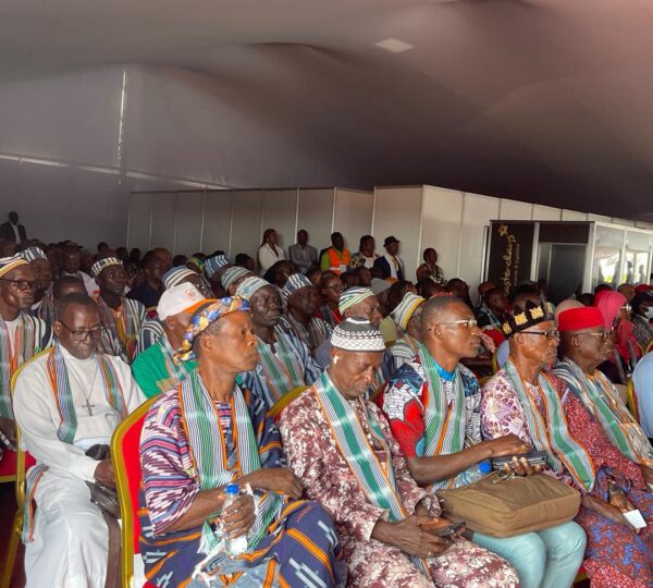 Ayuf Holding Côte d’Ivoire – expert en bâtiments modulaires, structures temporaires et solutions événementielles